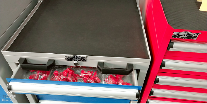 同一系列掛鉤有序存于工具柜內(nèi),不易丟失 同一系列掛鉤有序存于工具柜內(nèi),不易丟失