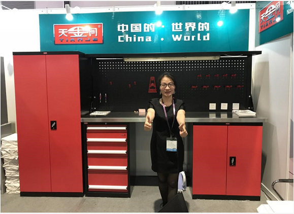 昆山天金岡創(chuàng)始人周艷玲 昆山天金岡創(chuàng)始人周艷玲