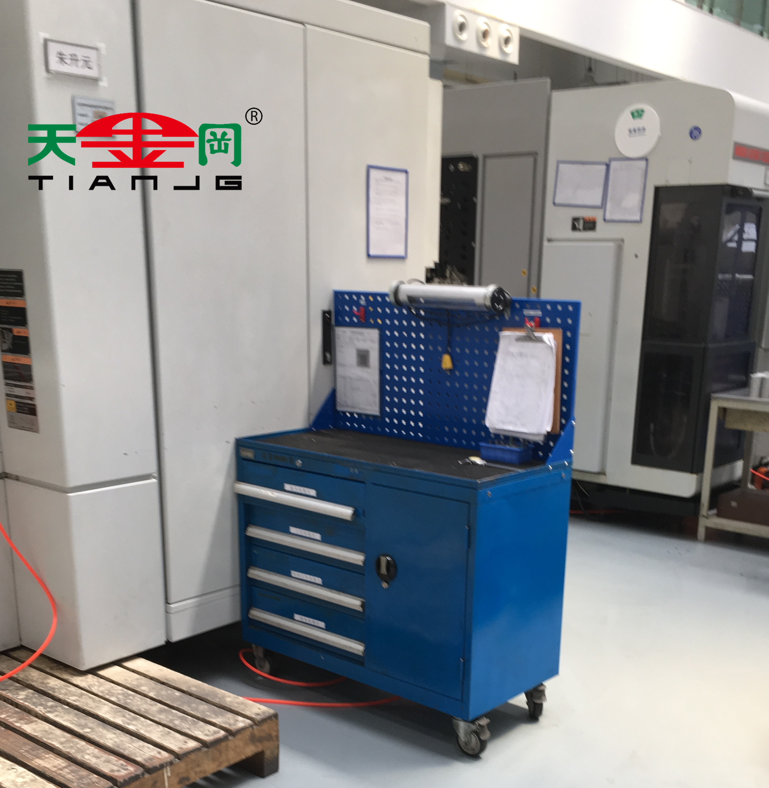 重型組合工具柜可以滿足車間綜合操作需求嗎？